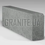 Бордюр из Рахны-Полевского гранита 300x150x1000 пиленый