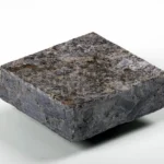 Брусчатка из Осныковского лабрадорита 100x100x30 пиленая термообработанная