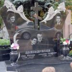 Эксклюзивный двойной памятник из гранита №24-048
