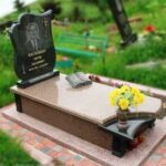 Фигурный памятники в европейском стиле, Памятники в Одессе  №75-043